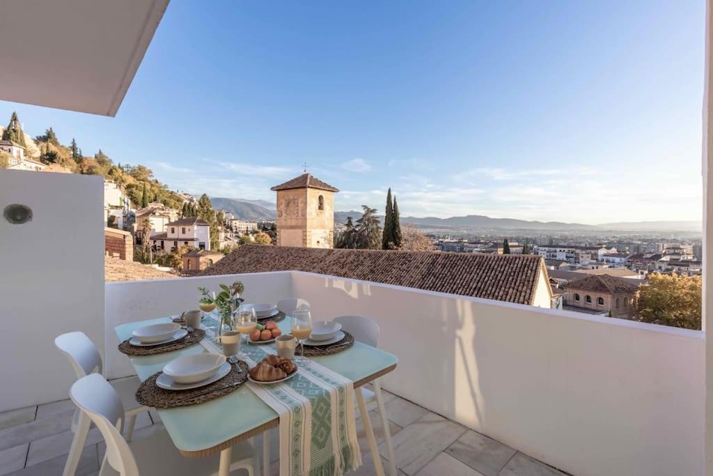Mywhitewall Realejo Apartment Granada